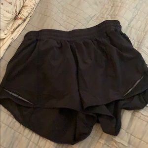 Lulu Lemon tracker short